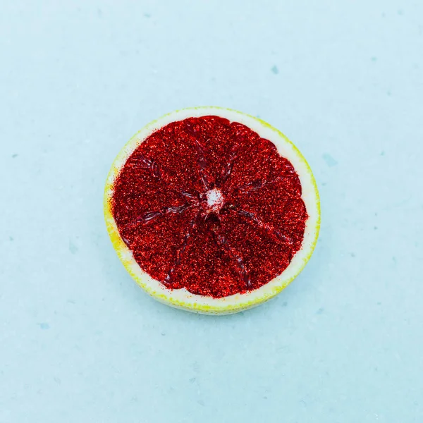 Minimal Art Citrus Grapefruit glitter Still Life — Stock Photo, Image
