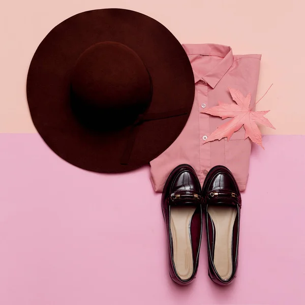 Fashionable Outfit for Lady Shoes and Hat City Fashion — Stock Photo, Image