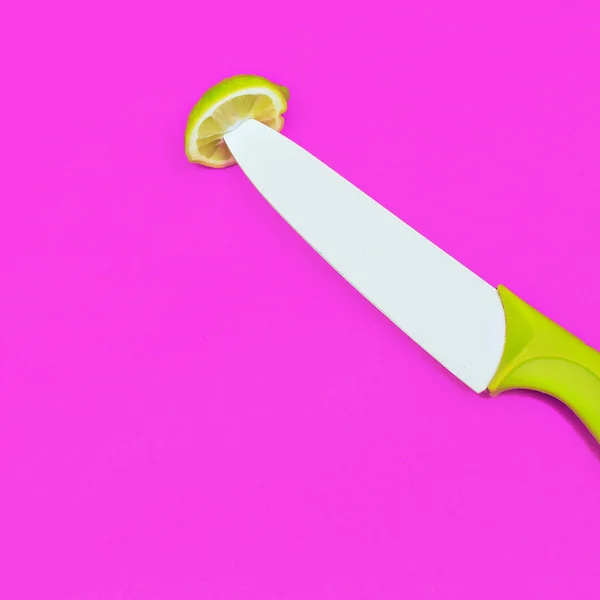 Lime and knife. Food. Creative minimal idea — Stock Photo, Image