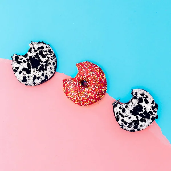 Ställ in Donuts äter mig kreativ minimal design — Stockfoto