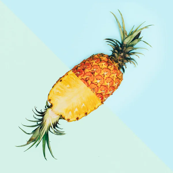Design de moda de abacaxi Creative Minimal art fruit — Fotografia de Stock