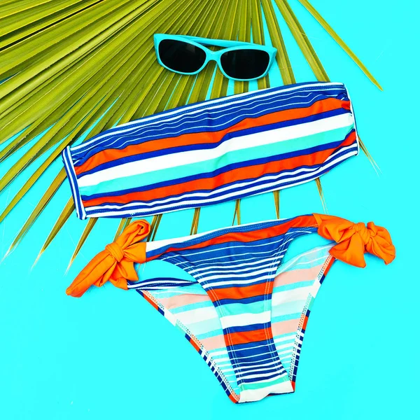 Stylish beach outfit Swimsuit and accessories — Stock Photo, Image