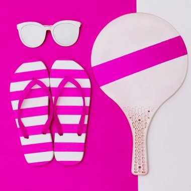 Beach ayarlayın. Badminton, flip-flop kumsala gidelim.