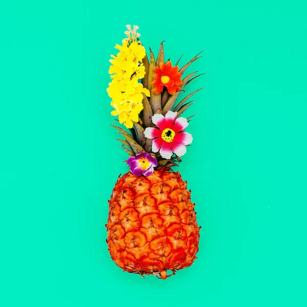 Tropical beach minimál stílusú művészet ananász — Stock Fotó