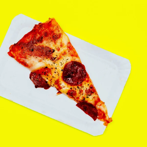 Slice of pizza. Fast food art.  Flat lay minimal — Stock Photo, Image
