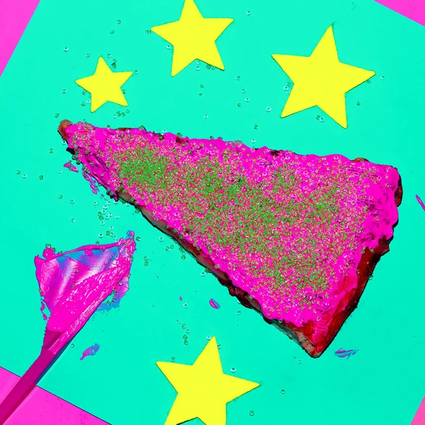 Pizza en pintura rosa. Arte de la comida. Flat lay minimalista Candy colores des — Foto de Stock