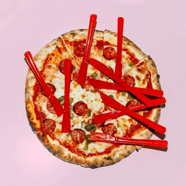Fast Food porn. Pizza  Minimal fashion design art — Stock Photo, Image