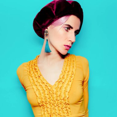 Romantik Bayan Moda Aksesuar bere ve takı. Vintage