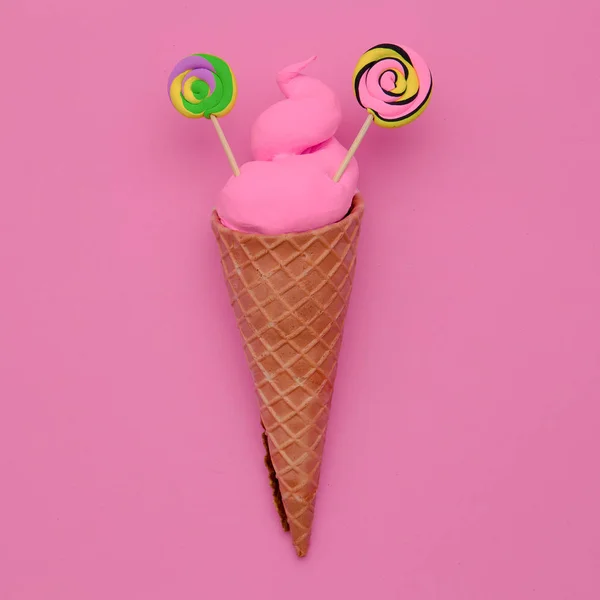 Une glace aux bonbons. Bonbons minimes. Mode douce Flatlay art — Photo