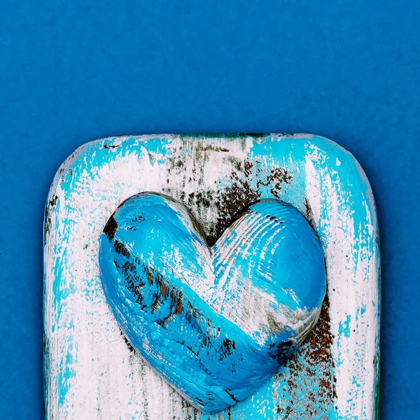 Hatıra. El yapımı. Ahşap kalp Aşk Denizi — Stok fotoğraf