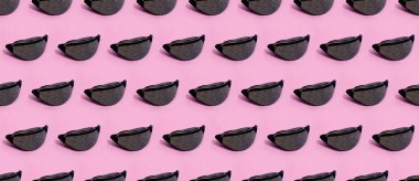 İzometrik, pürüzsüz desen. Şık debriyaj. Moda konsepti