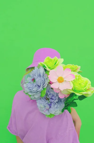Letní Estetické Květiny Dívka Kvetoucí Romantické Vibrace Čerstvý Design Barev — Stock fotografie
