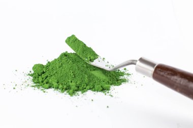 Beyaz bir arka plan üzerinde pigment