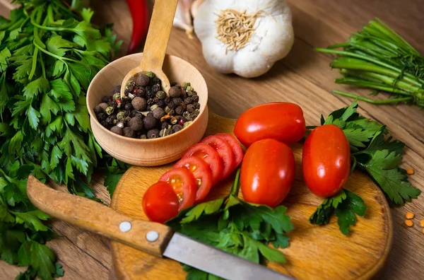 Baharatlar, renkli biber karışımı