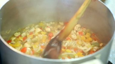 Kış için konserve sebzeler