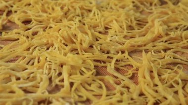 ev yapımı makarna, erişte, ev yapımı makarna