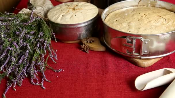 Tortas caseras, hornear galletas . — Vídeos de Stock