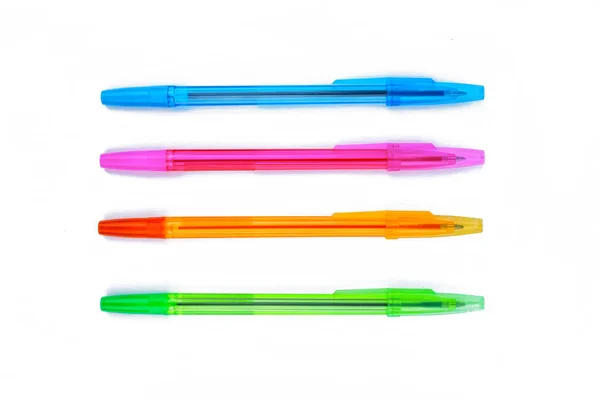 Lápices de colores objeto aislado sobre un fondo blanco — Foto de Stock