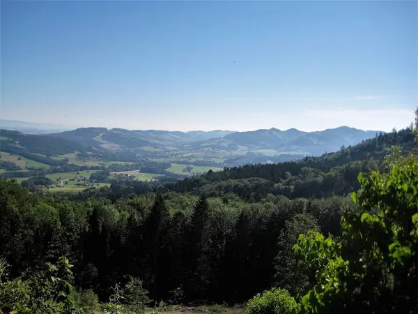 Gezi için deniz ve dağ