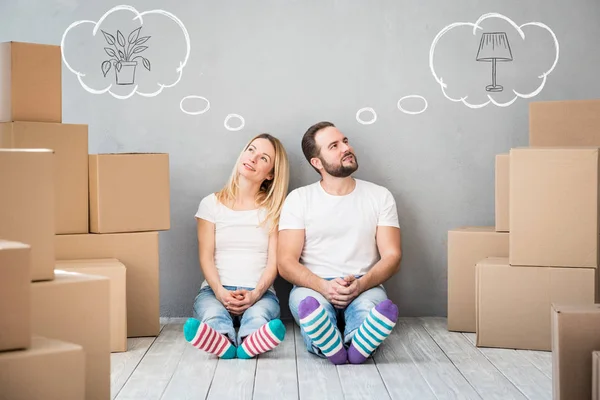 Couple New Home Moving Day — Stock Photo, Image