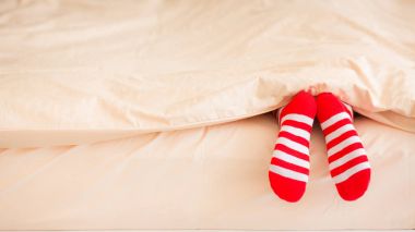 sıcak çorap ayaklarda çifti