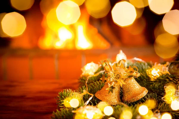 Рождественский венок со светом — стоковое фото