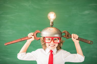 Çocuk oyuncak sanal gerçeklik kulaklık ile