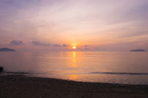 Morning at sea phuket thailand — Stock Photo, Image