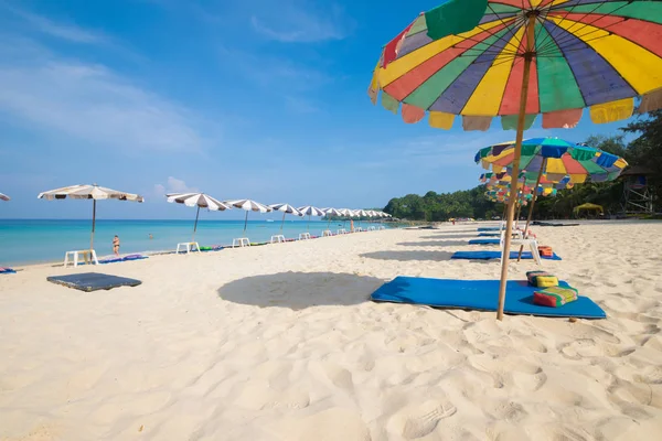 Vacker strand landskap andaman phuket thailand — Stockfoto