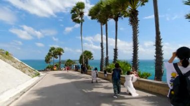 Phuket plaj denizi, yaz aylarında deniz manzarası. Phuket, Tayland 'da. 4K UHD, Video Klibi.