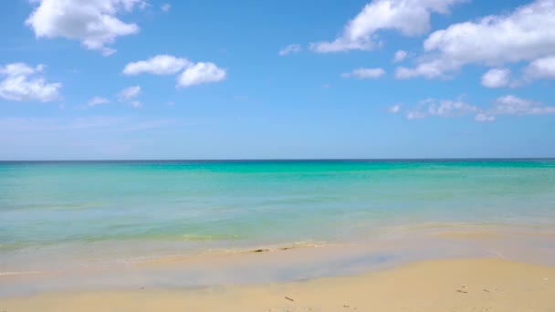 Красива Природа Пляжного Моря Вид Пляж Блакитне Море Блакитне Небо — стокове відео