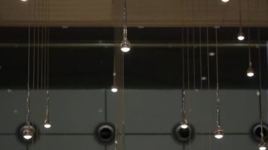 High Tech ışıklık orta, Tilt hareketi