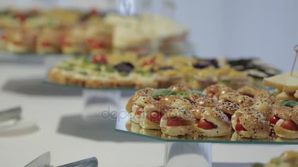 Snacks vegetais Inclinação Focando — Vídeo de Stock