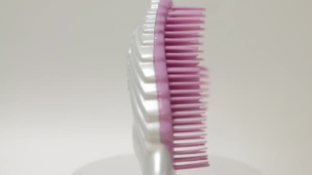 Hairbrush White Pink — Stock Video