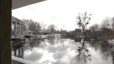 Gölet köyün kış