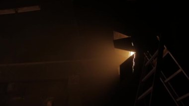 Dark Studio Film Işıklandırması