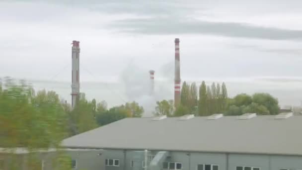 Промислові труби Викиди диму — стокове відео