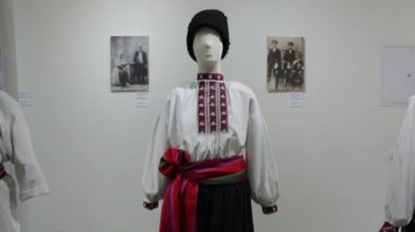 Ulusal Ukrayna Giysileri