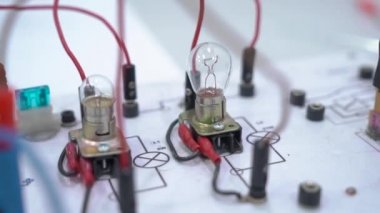 Elektrik Lambası Devresi