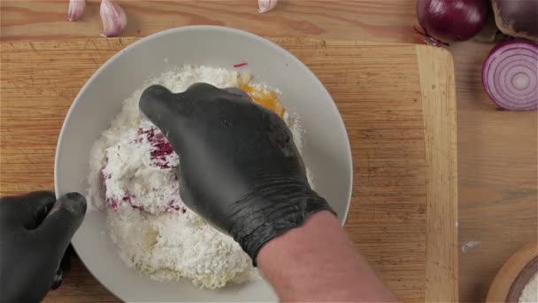 Приготування тіста з овочами — стокове відео