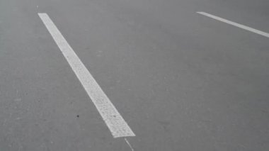 Yol İşaretleme Hatları Boş Sokak