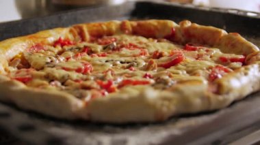 Evde Pizza Pişirme