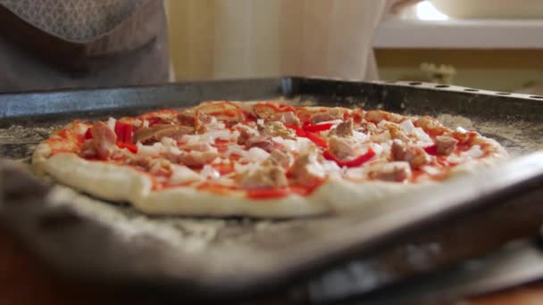 Pimientos en Pizza — Vídeos de Stock