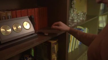 Erkek Eller Kol Saati