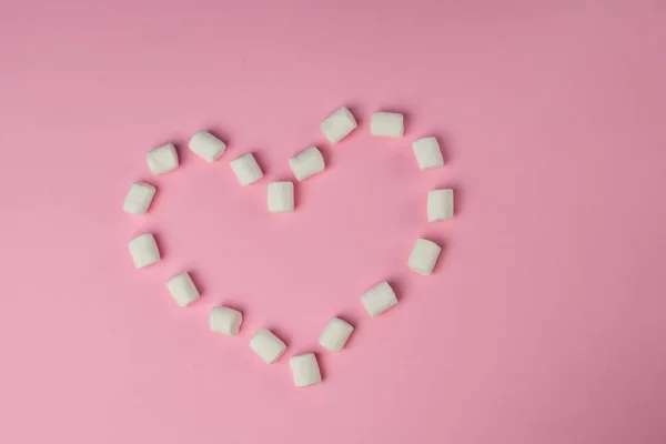 Marshmallows formet som et hjerte – stockfoto