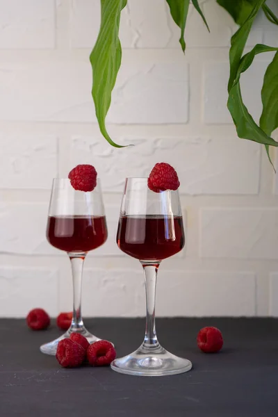 Napój alkoholowy, nalewka, wino wzmocnione — Zdjęcie stockowe