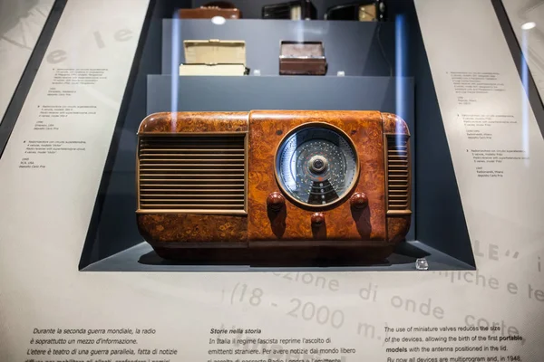 Oude radio in Museum — Stockfoto