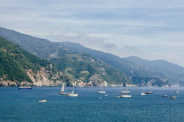 Tekneler ve yatlar Denizi