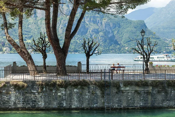 Mountain Lake Como — Stockfoto