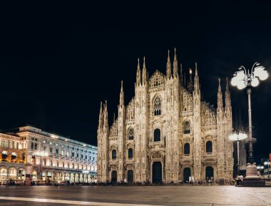 Milan katedral kilise